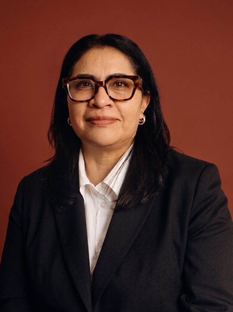 Dra. Pilar Morales Lara